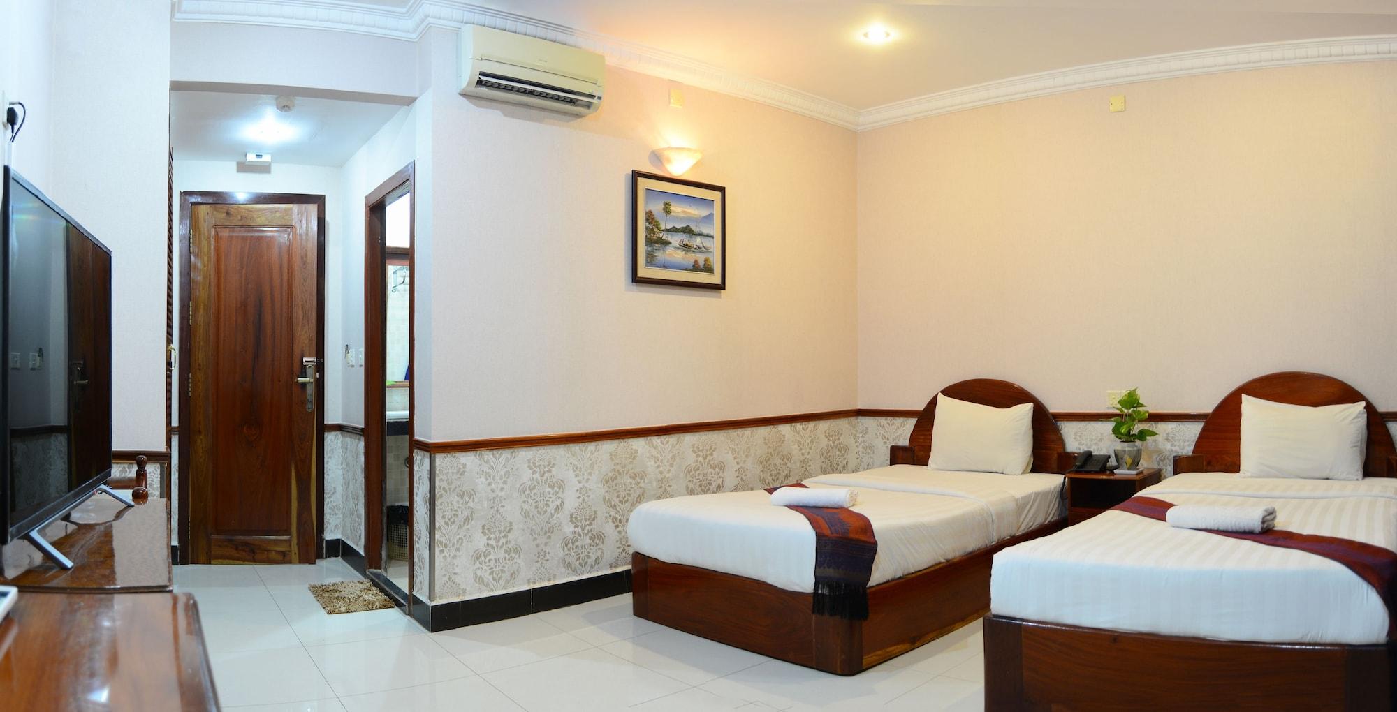 Holiday Hotel Battambang Kültér fotó