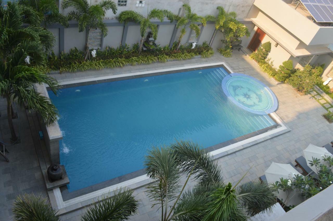 Holiday Hotel Battambang Kültér fotó