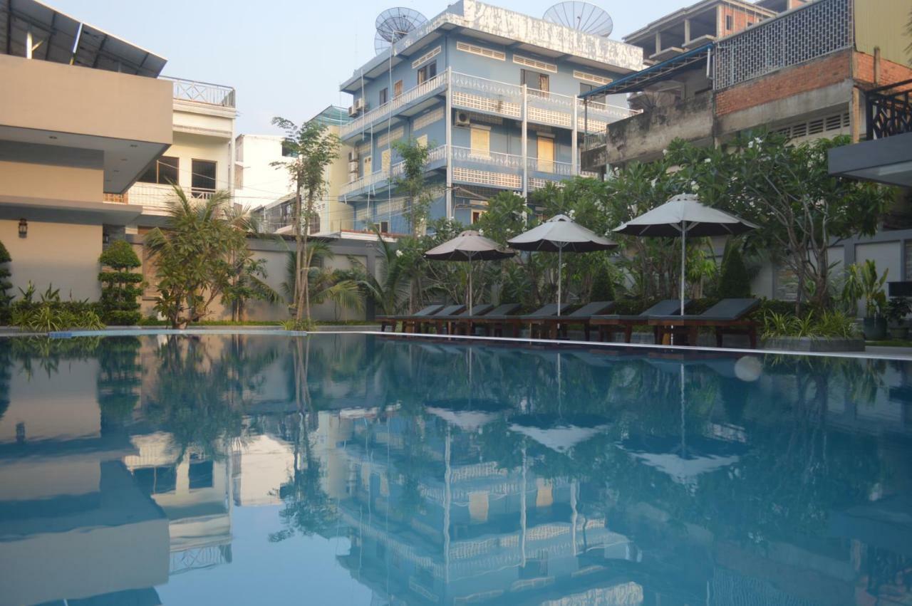 Holiday Hotel Battambang Kültér fotó