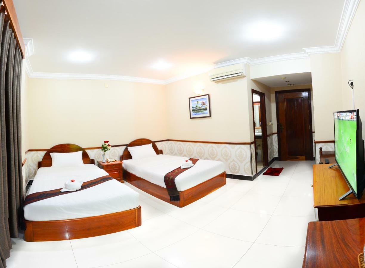 Holiday Hotel Battambang Kültér fotó