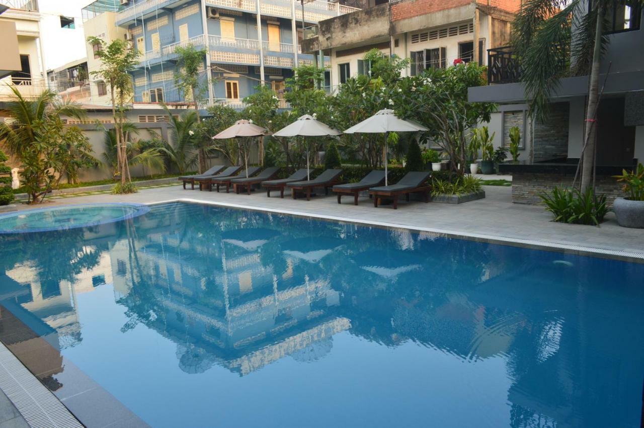 Holiday Hotel Battambang Kültér fotó